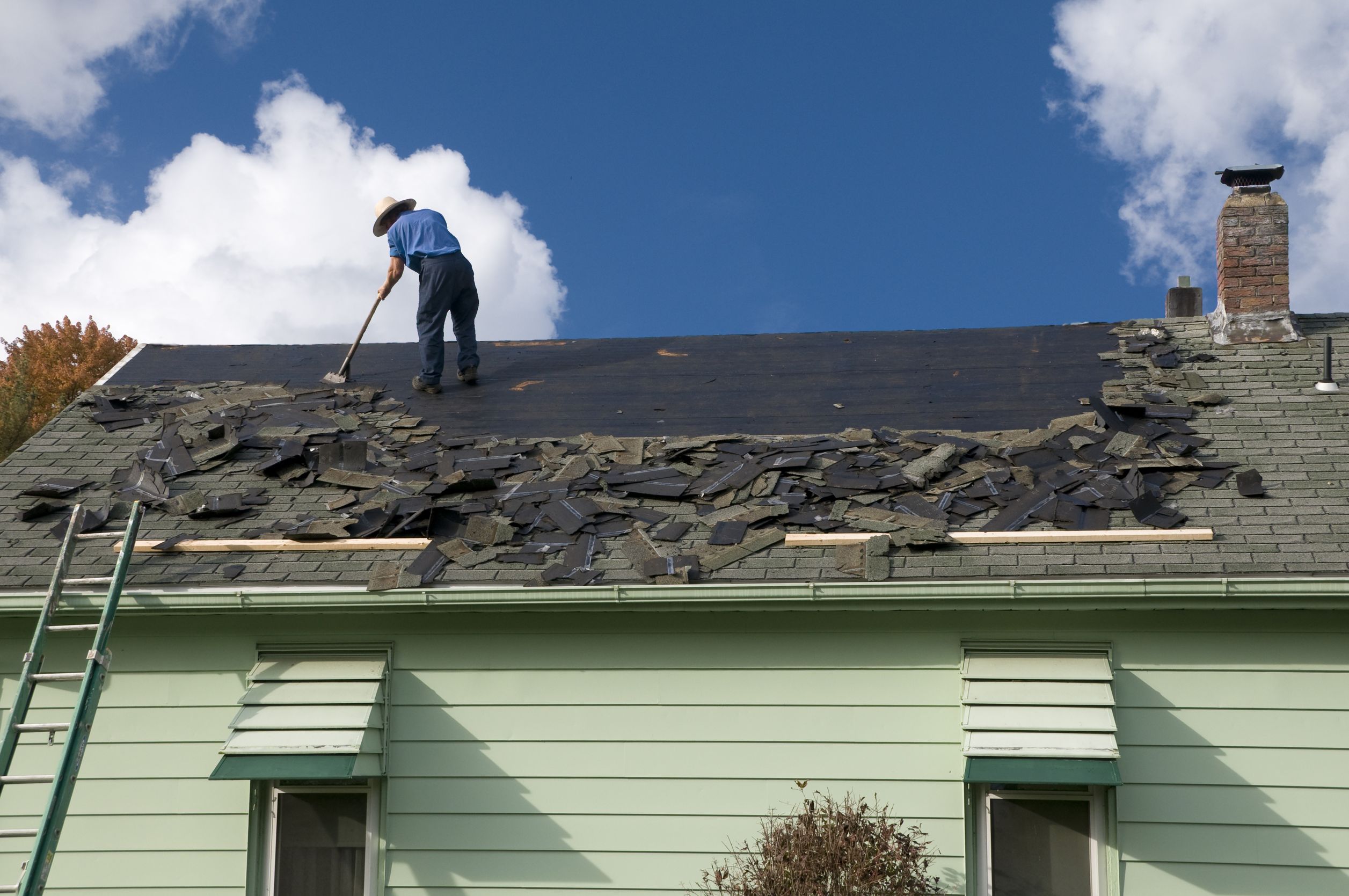 How to Choose a Roofing Contractor in Naples, FL