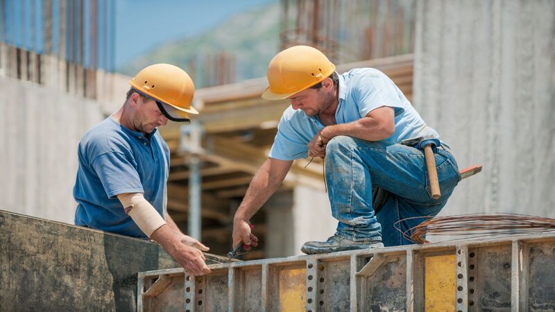 Why Homeowners Choose Concrete Repair in Cape Coral, FL for Lasting Solutions