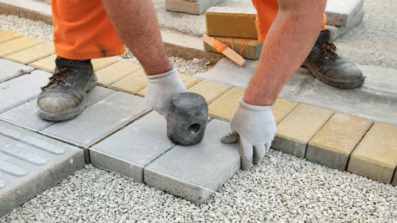 Curb Appeal Made Easy With Exceptional Landscape Curbing Services in Deerfield, WI